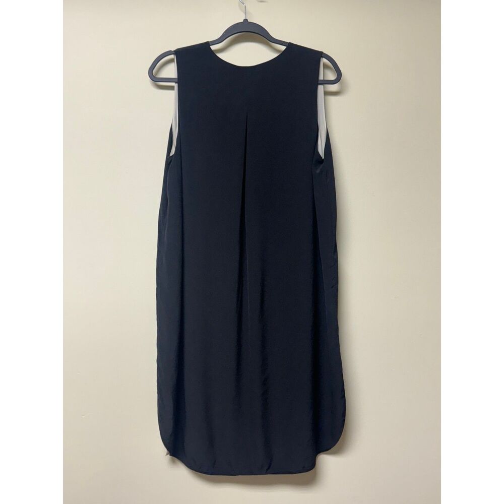 Vince Black and White Sleeveless Silk Dress - Picture 6 of 10